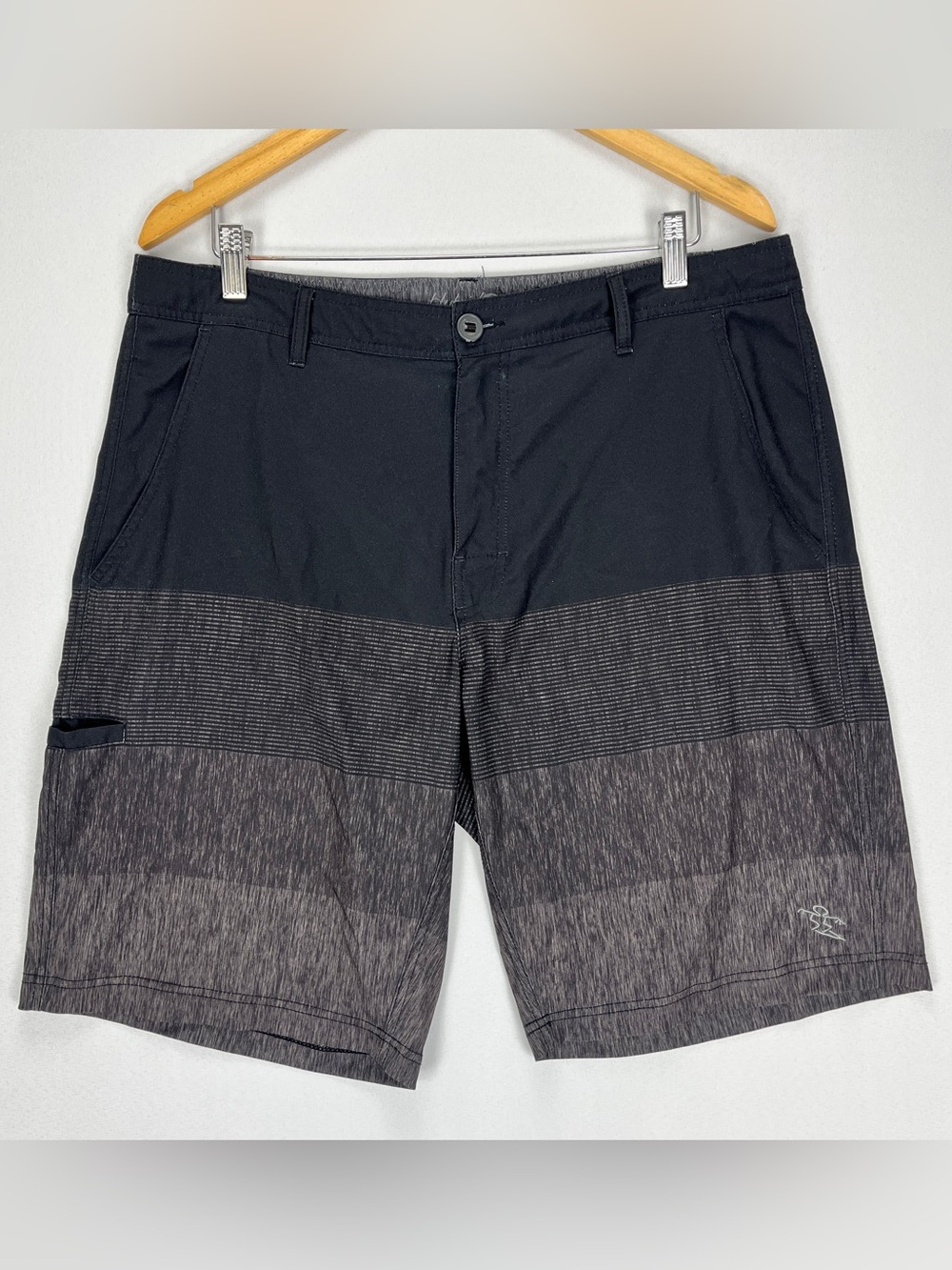 Da Hui Hybrid Shorts Men’s Size 36 Black Grey Stripes Swim Board Shorts